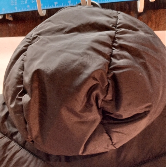 Zara Kids Collections Boys Puffer 8/9 Black Sleeveless Hooded Zippered Vest - Picture 9 of 14